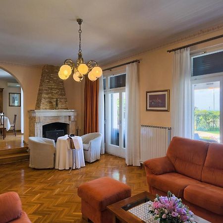 Villa David 포레치 외부 사진